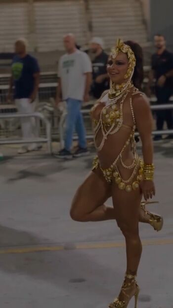 Sunyyy/ leaked private content