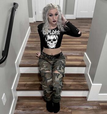 Itselessa/ leaked private content