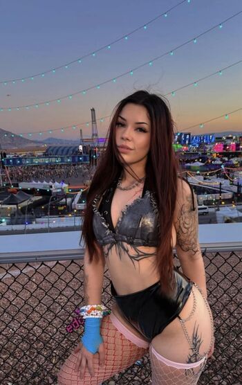 Wavy brin leaked private content