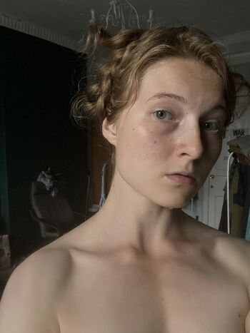 Kikisbraces desnuda leaked private content