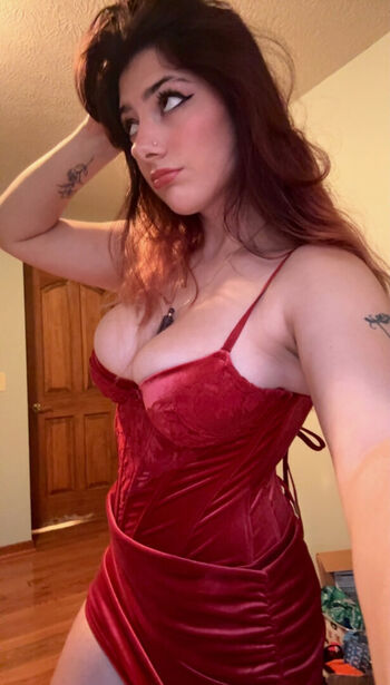 Addison rae/ leaked private content
