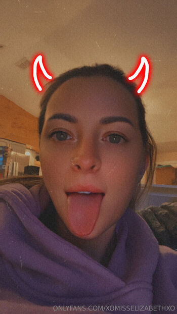 Xomisselizabethxo leaked private content
