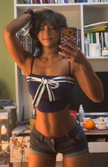 Kandeekim/ leaked private content