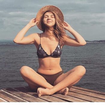 British olivia/ leaked private content