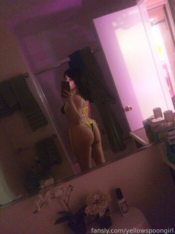 Yellowspoongirl leaked private content