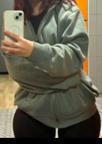Zahra leaked private content