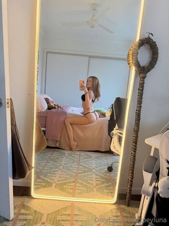 Ditziecutie leaked private content