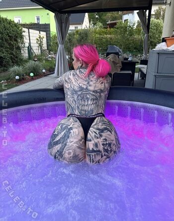 Lety does stuff/ leaked private content